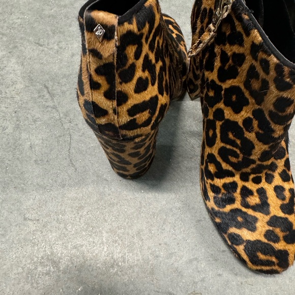 Sam Edelman leopard boots 8.5 - Picture 5 of 7